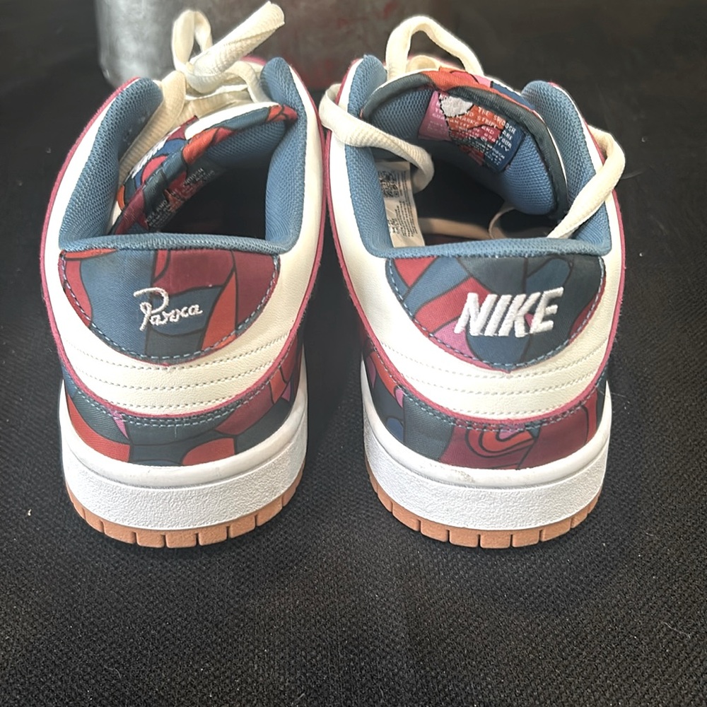 AUTHENTIC Size 11 - Nike Dunk Low Pro SB x Parra Abstract Art 2021